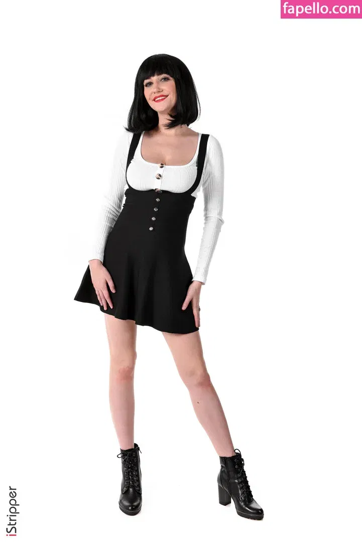 iStripper Onlyfans Photo Gallery 