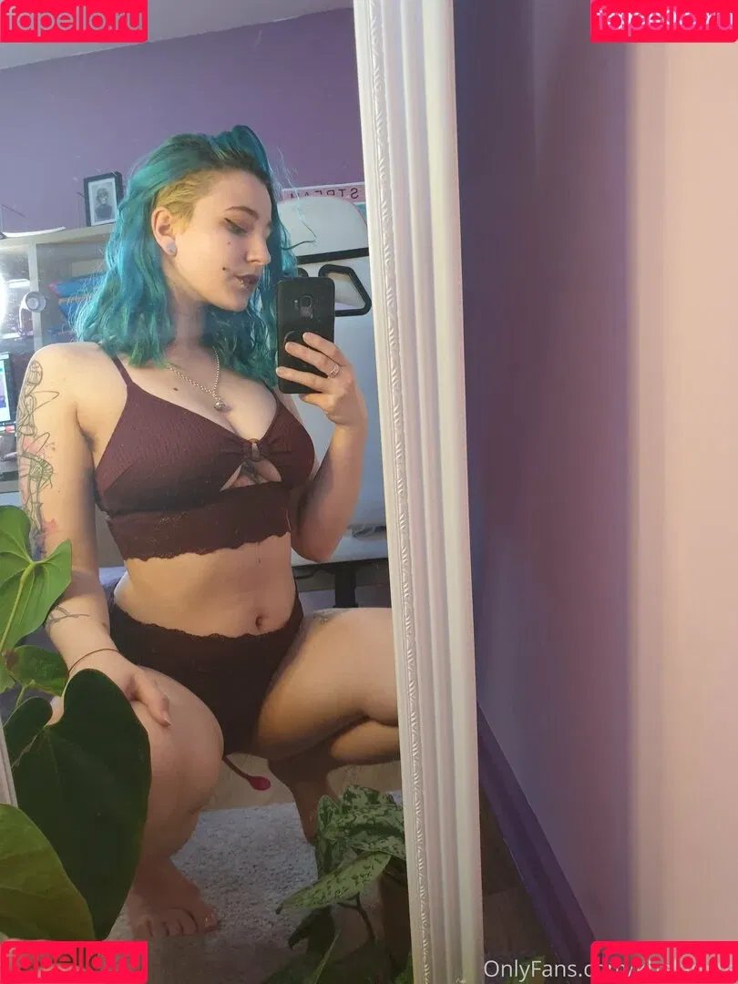 khalamite Onlyfans Photo Gallery 