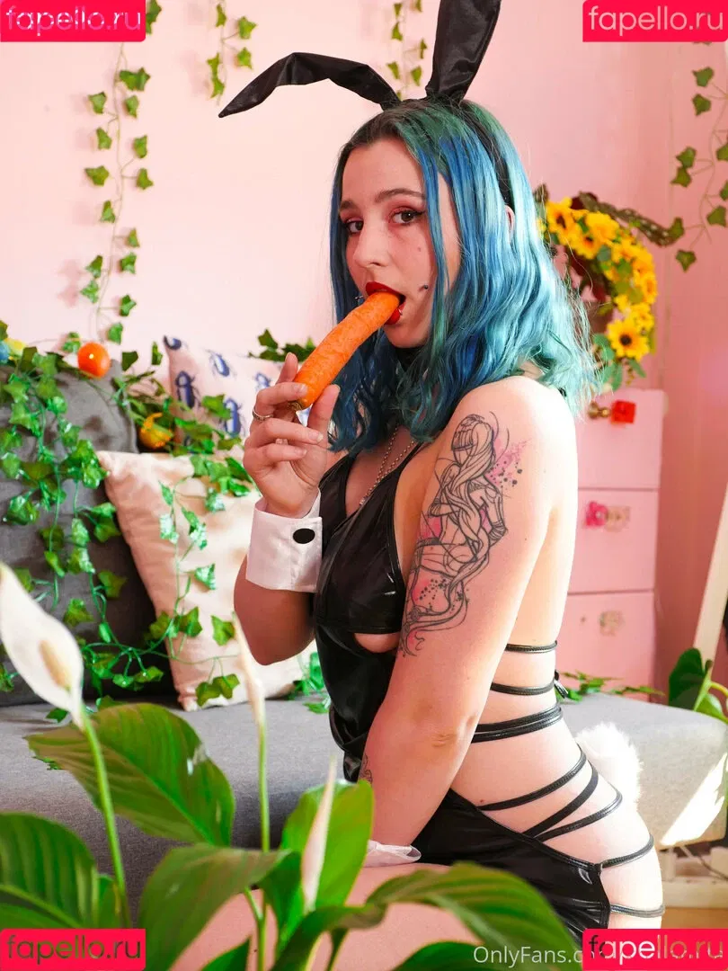 khalamite Onlyfans Photo Gallery 