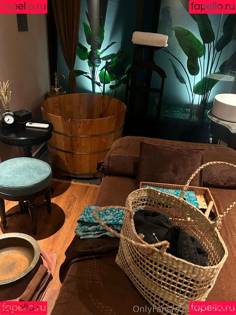 janabubu Onlyfans Photo Gallery 