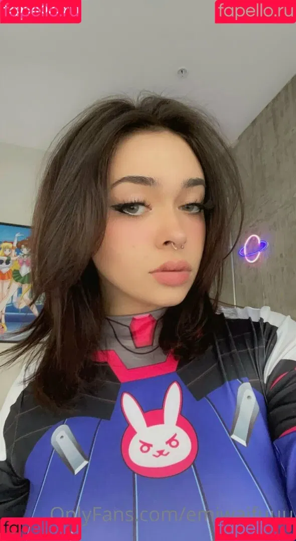emiserinaa Onlyfans Photo Gallery 