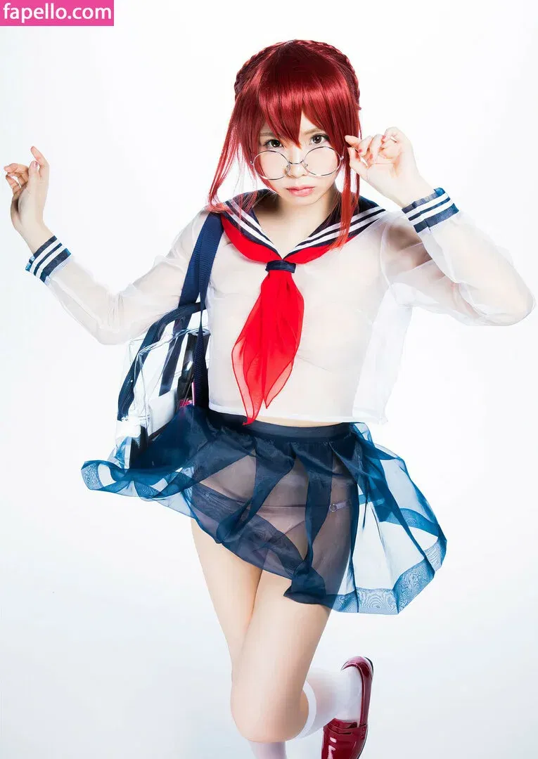 emiserinaa Onlyfans Photo Gallery 