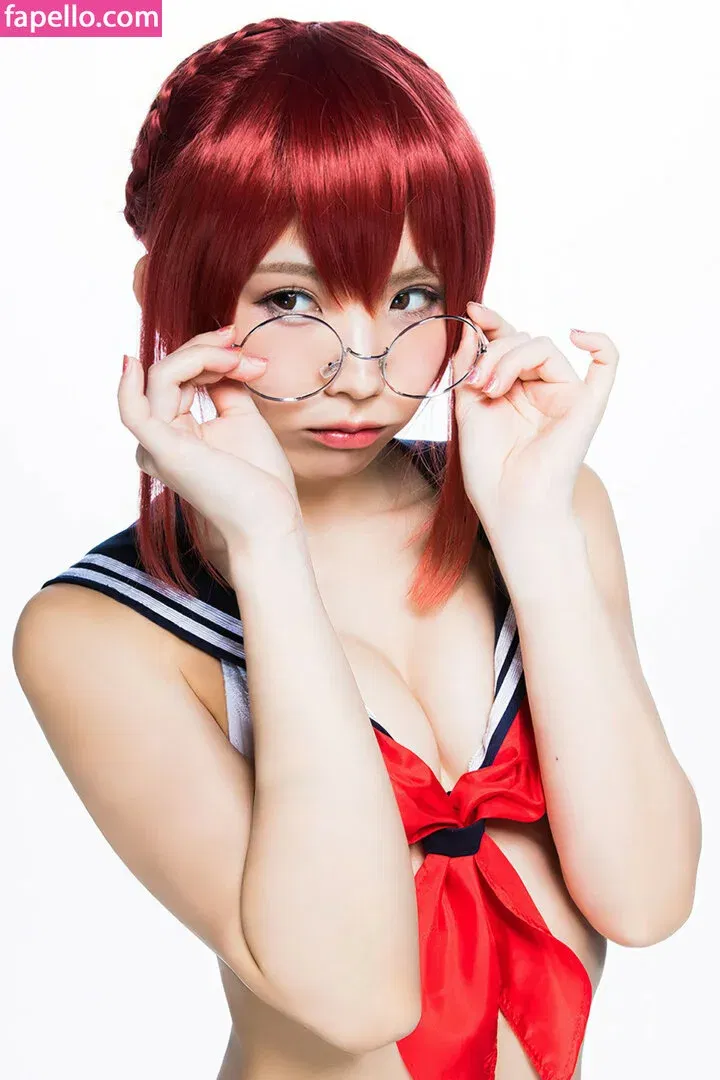 emiserinaa Onlyfans Photo Gallery 