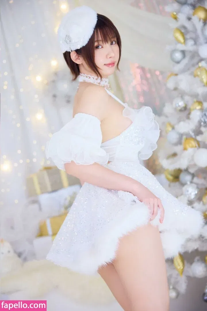 emiserinaa Onlyfans Photo Gallery 