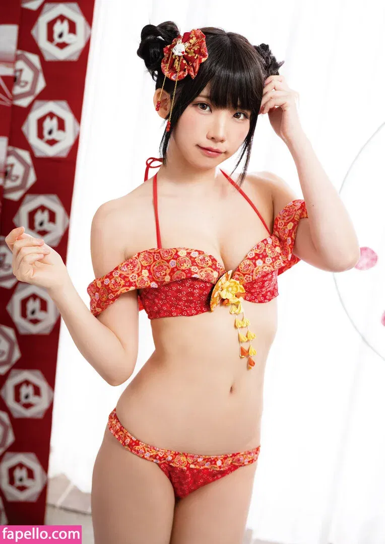 emiserinaa Onlyfans Photo Gallery 