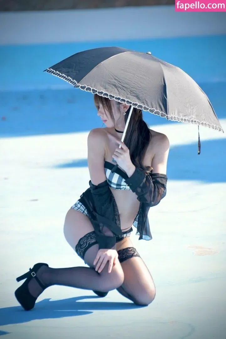 emiserinaa Onlyfans Photo Gallery 