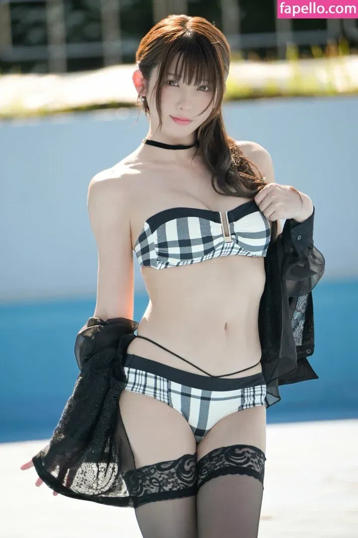 emiserinaa Onlyfans Photo Gallery 