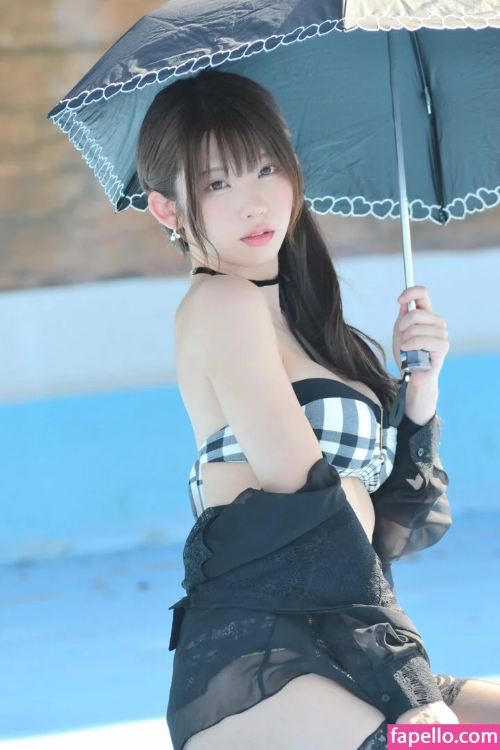 emiserinaa Onlyfans Photo Gallery 