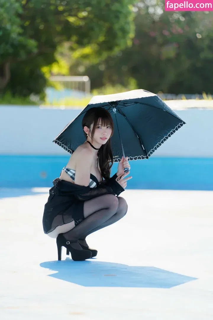 emiserinaa Onlyfans Photo Gallery 