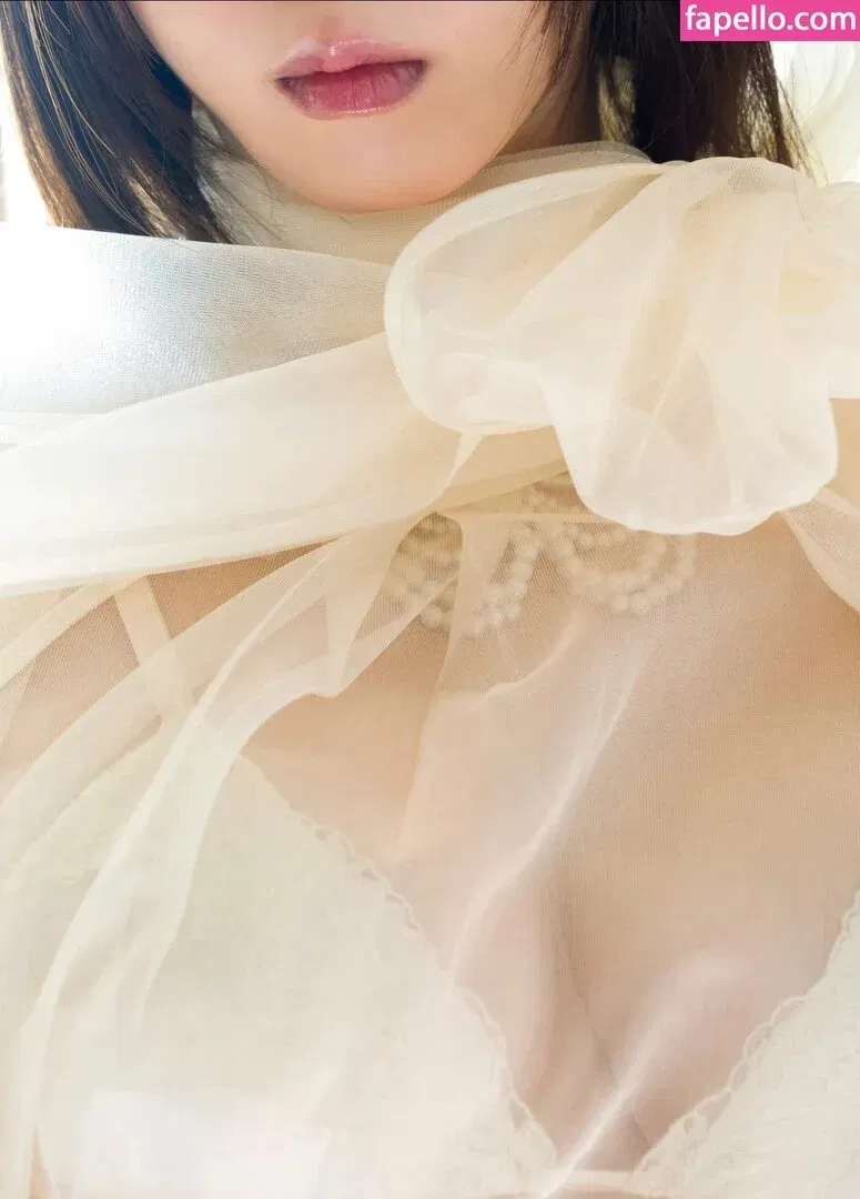 emiserinaa Onlyfans Photo Gallery 