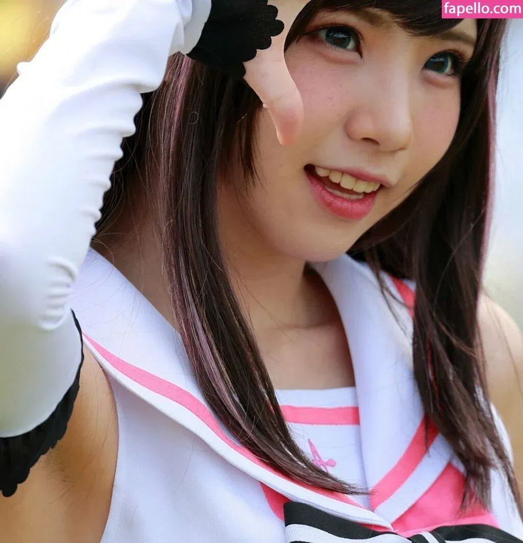 emiserinaa Onlyfans Photo Gallery 