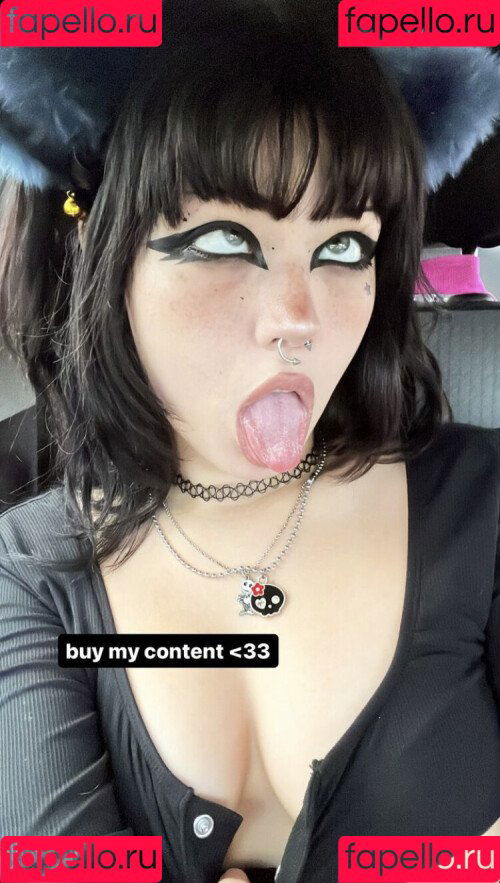 vampir3kitt3n Onlyfans Photo Gallery 