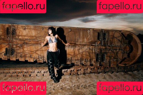 vampir3kitt3n Onlyfans Photo Gallery 