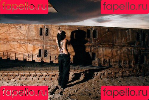 vampir3kitt3n Onlyfans Photo Gallery 