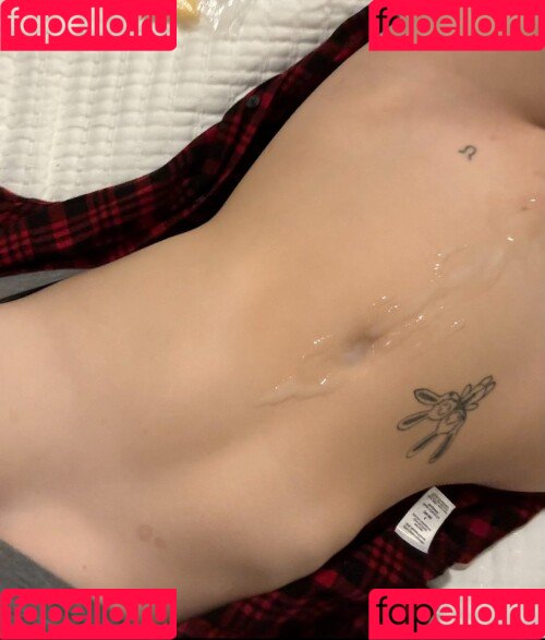 vampir3kitt3n Onlyfans Photo Gallery 