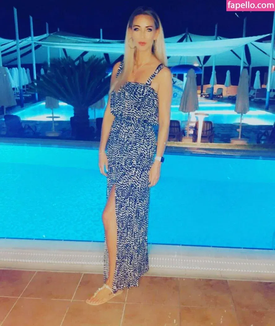 Lorna Gilly Onlyfans Photo Gallery 