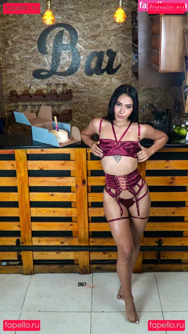 danielaantury Onlyfans Photo Gallery 