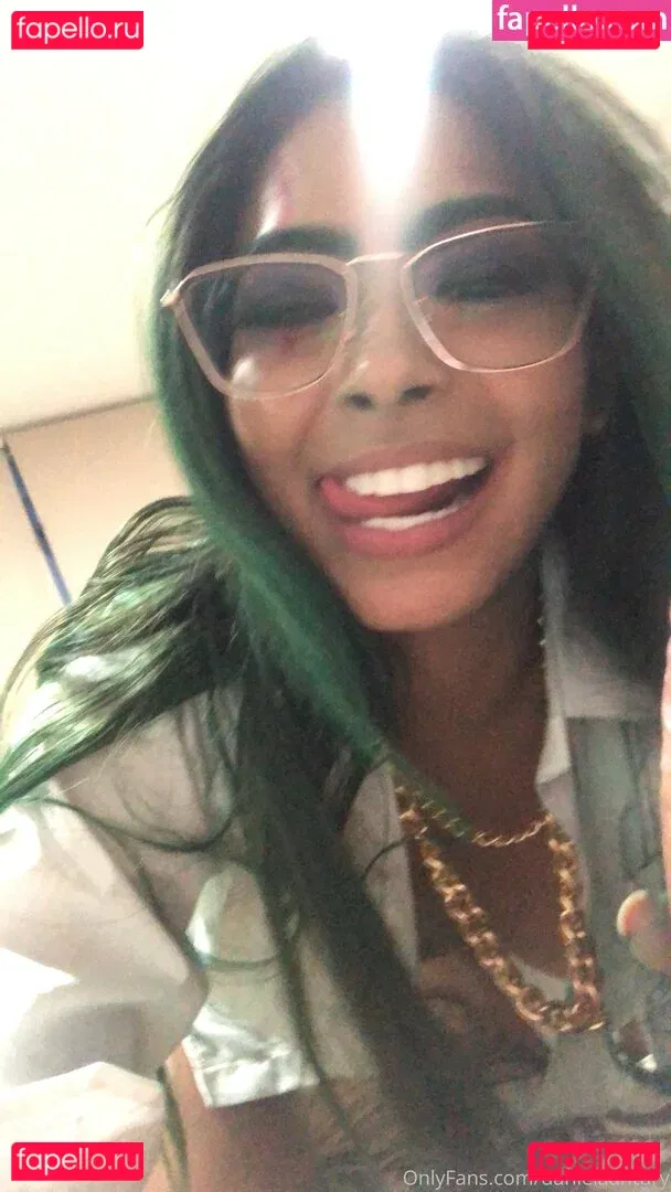 danielaantury Onlyfans Photo Gallery 