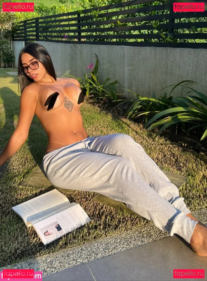 danielaantury Onlyfans Photo Gallery 