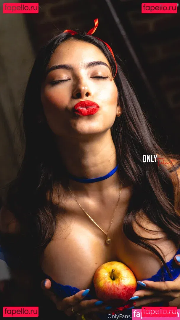 danielaantury Onlyfans Photo Gallery 