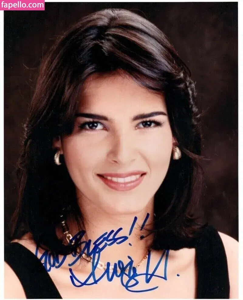 Angie Harmon Onlyfans Photo Gallery 