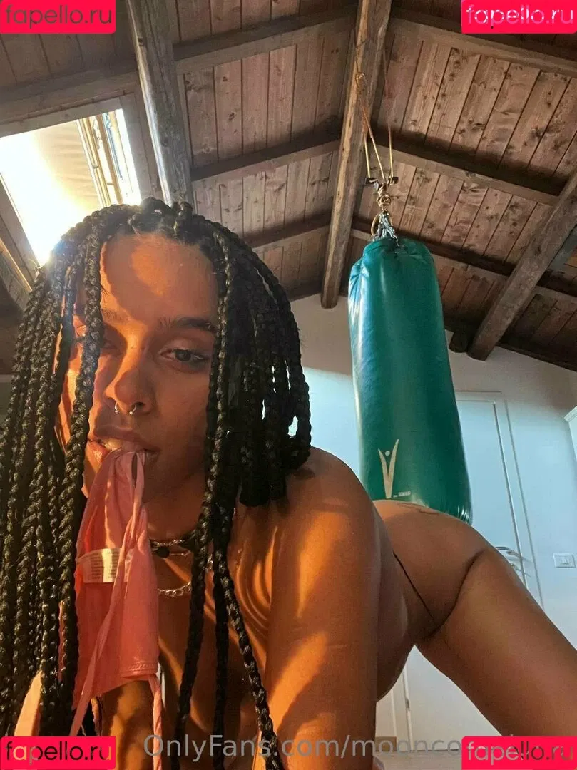 mooncomeluna Onlyfans Photo Gallery 