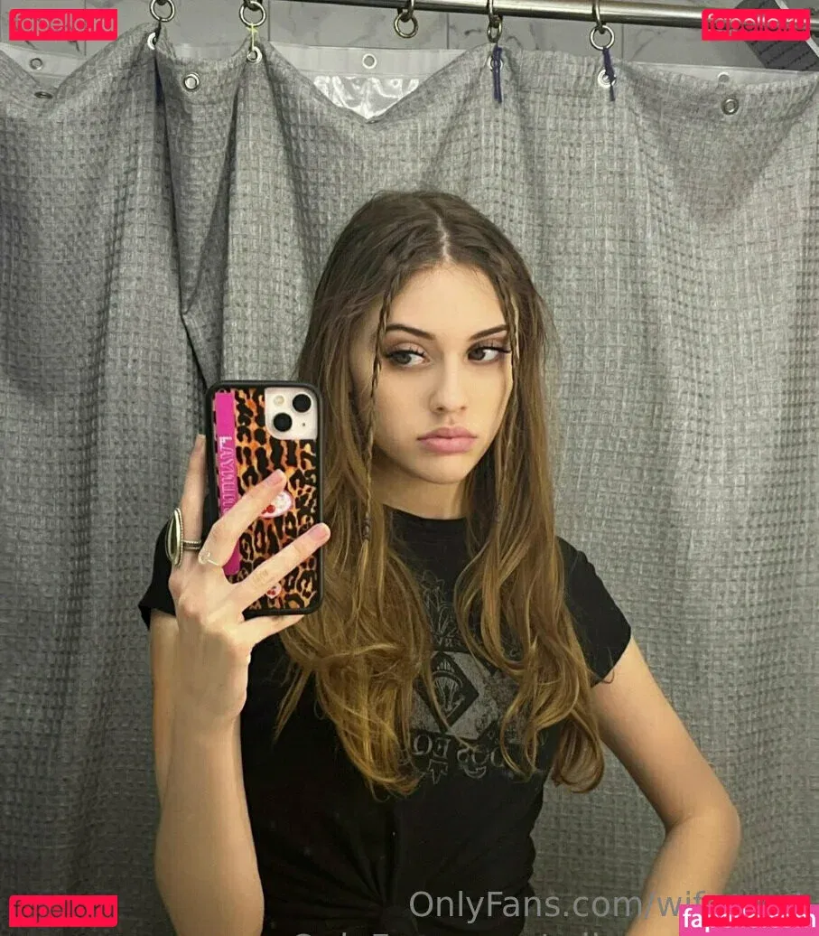 wifeywet Onlyfans Photo Gallery 