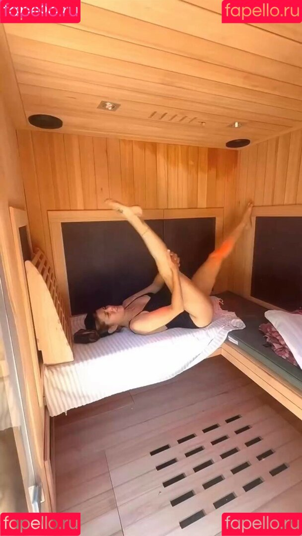 Marisa Tomei Onlyfans Photo Gallery 