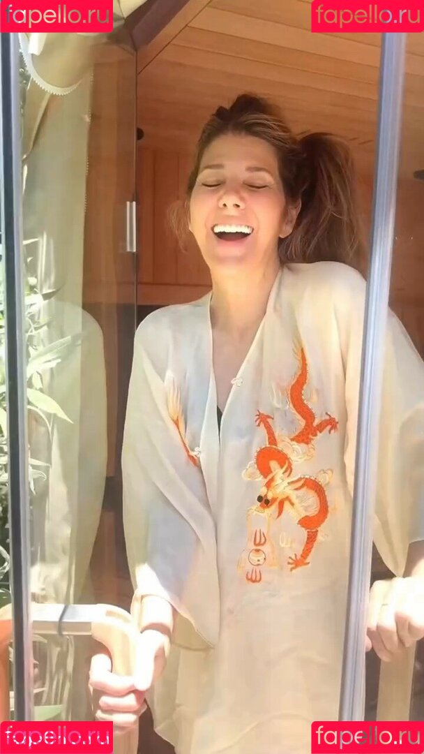 Marisa Tomei Onlyfans Photo Gallery 