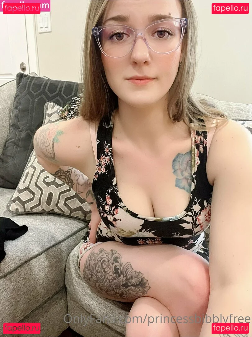 princessbibblyfree Onlyfans Photo Gallery 
