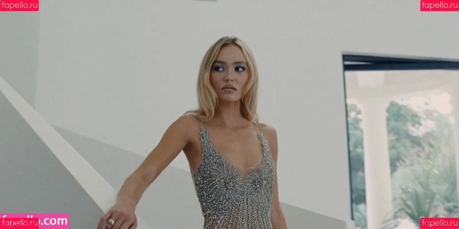 Lily-Rose Depp Onlyfans Photo Gallery 