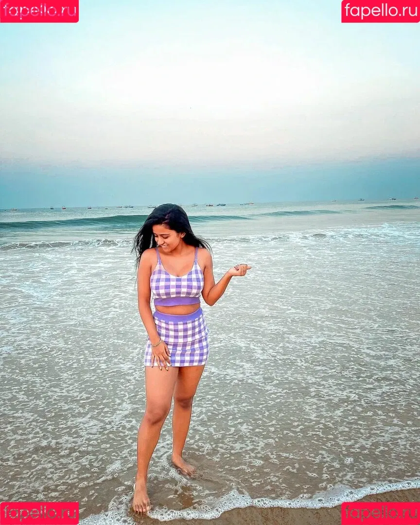 Suhana Khan Onlyfans Photo Gallery 