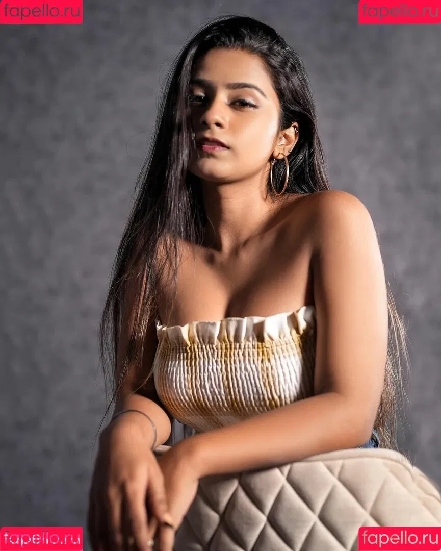 Suhana Khan Onlyfans Photo Gallery 