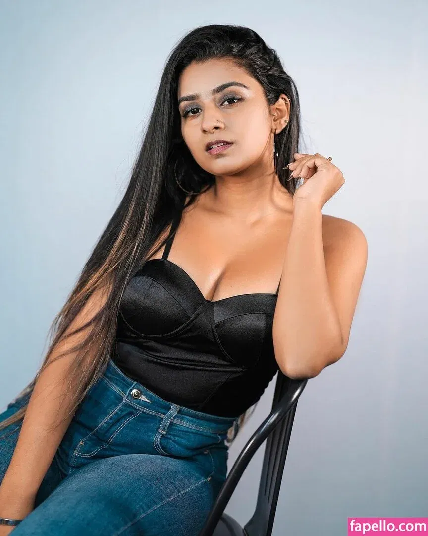 Suhana Khan Onlyfans Photo Gallery 