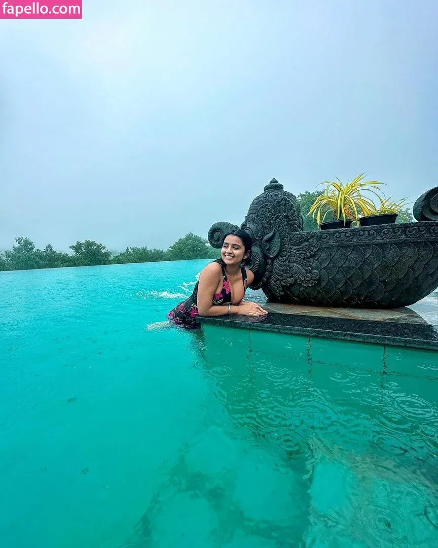 Suhana Khan Onlyfans Photo Gallery 