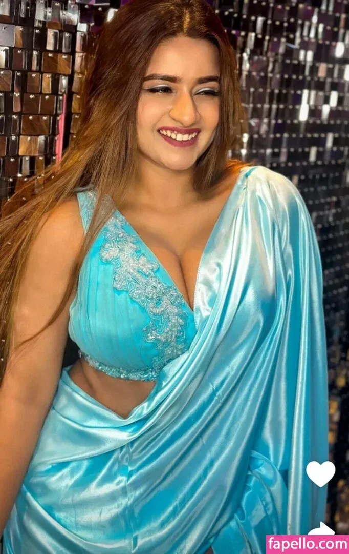 Suhana Khan Onlyfans Photo Gallery 