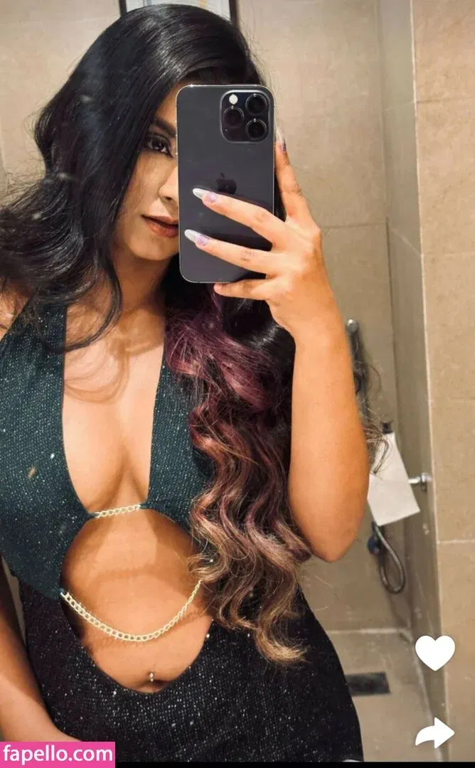 Suhana Khan Onlyfans Photo Gallery 