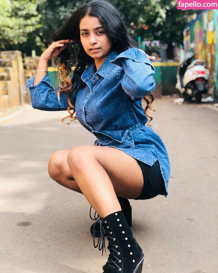 Suhana Khan Onlyfans Photo Gallery 