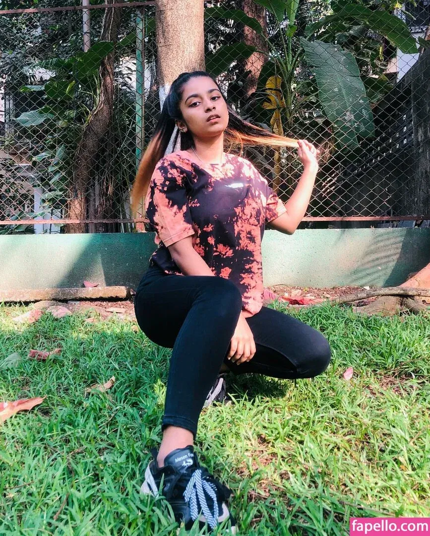 Suhana Khan Onlyfans Photo Gallery 