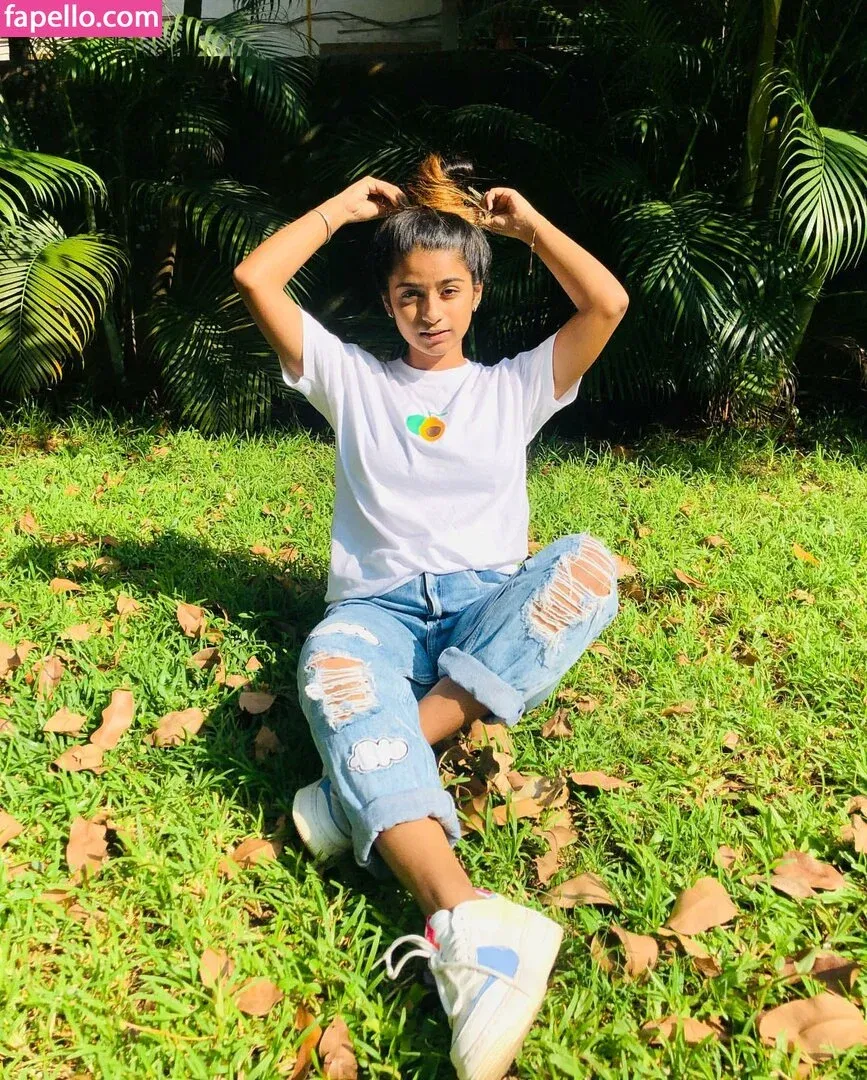 Suhana Khan Onlyfans Photo Gallery 