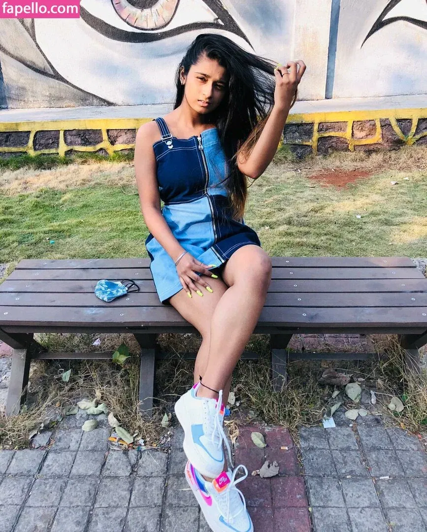 Suhana Khan Onlyfans Photo Gallery 