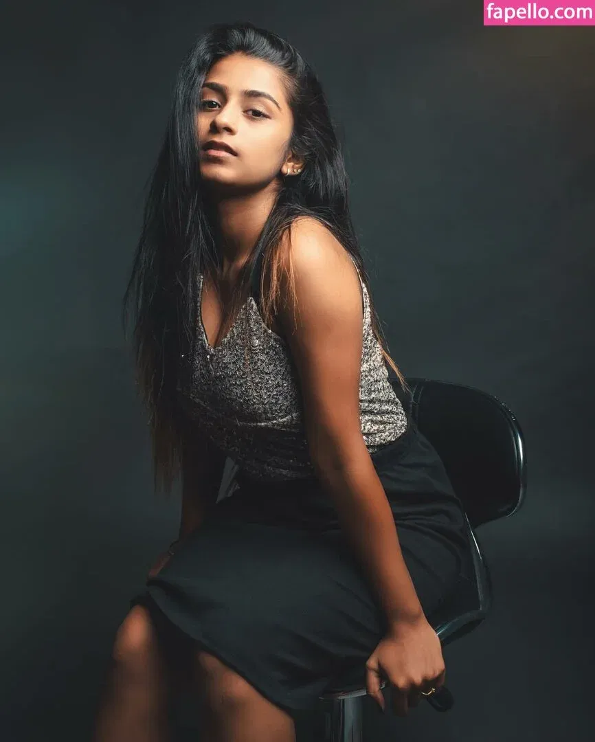 Suhana Khan Onlyfans Photo Gallery 