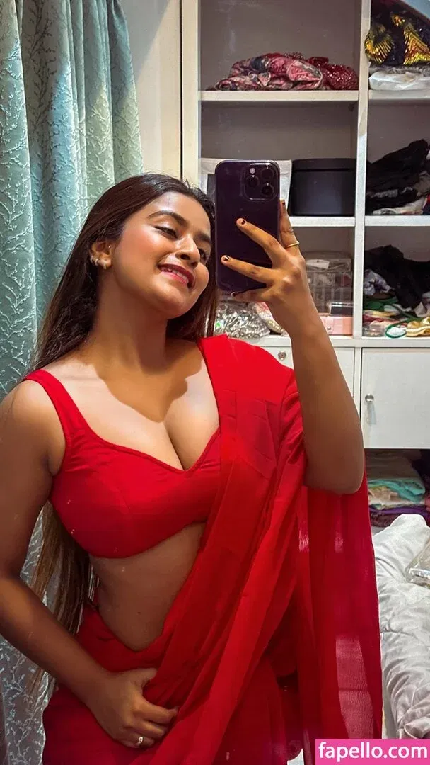Suhana Khan Onlyfans Photo Gallery 