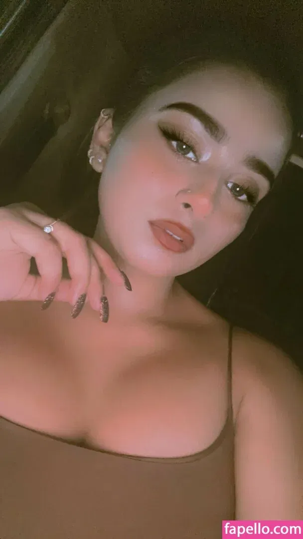 Suhana Khan Onlyfans Photo Gallery 