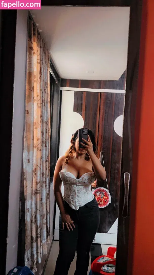 Suhana Khan Onlyfans Photo Gallery 