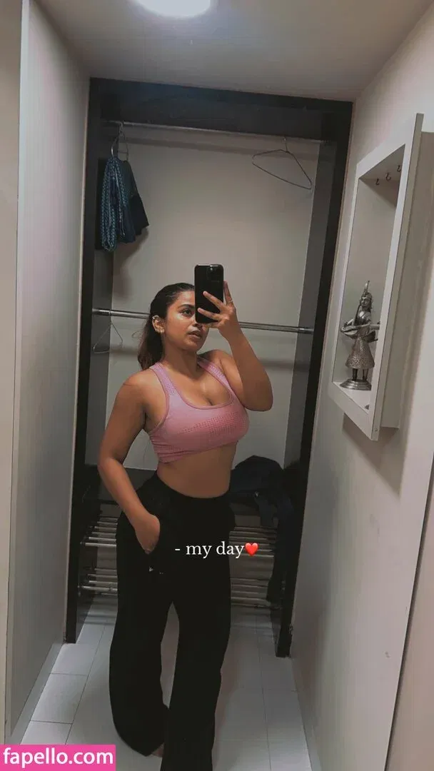 Suhana Khan Onlyfans Photo Gallery 