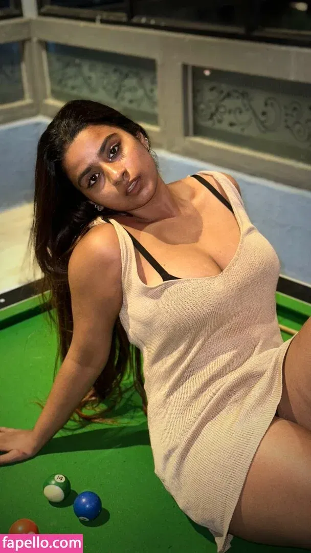 Suhana Khan Onlyfans Photo Gallery 