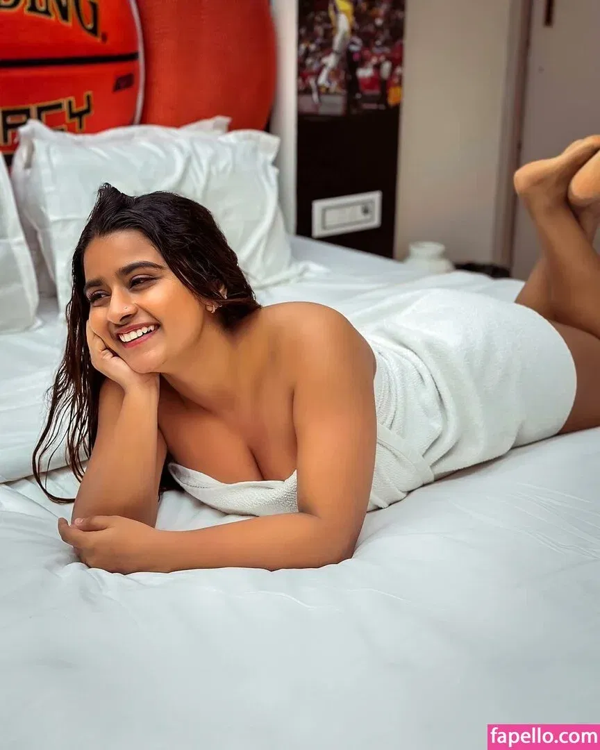 Suhana Khan Onlyfans Photo Gallery 