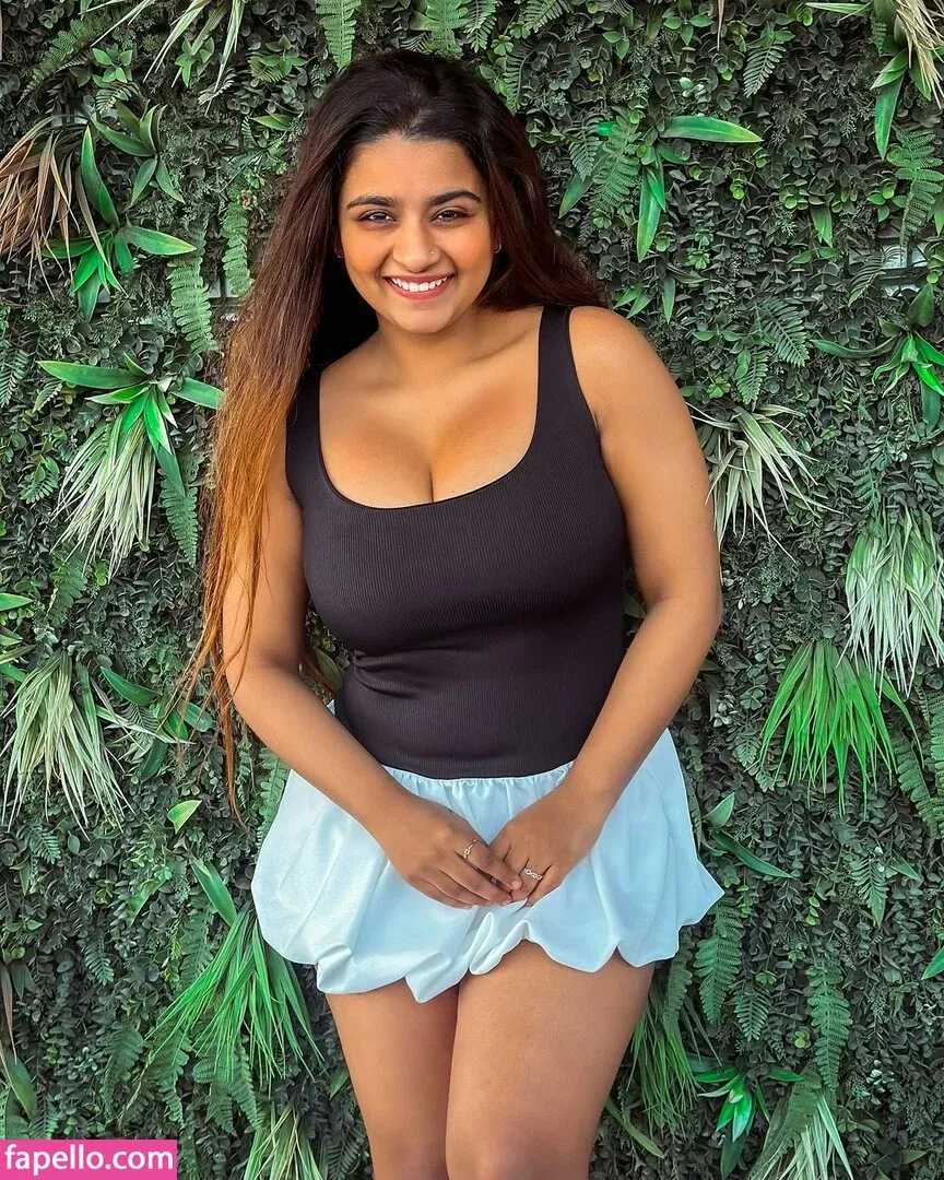 Suhana Khan Onlyfans Photo Gallery 