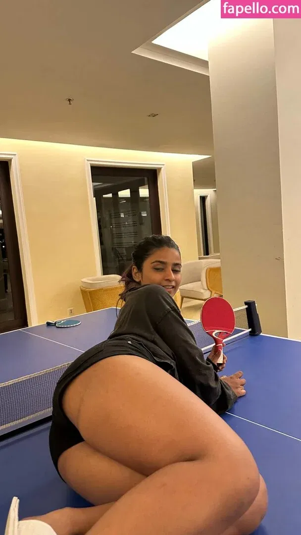 Suhana Khan Onlyfans Photo Gallery 